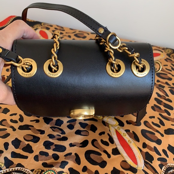 COACH - Picture 3 of 15